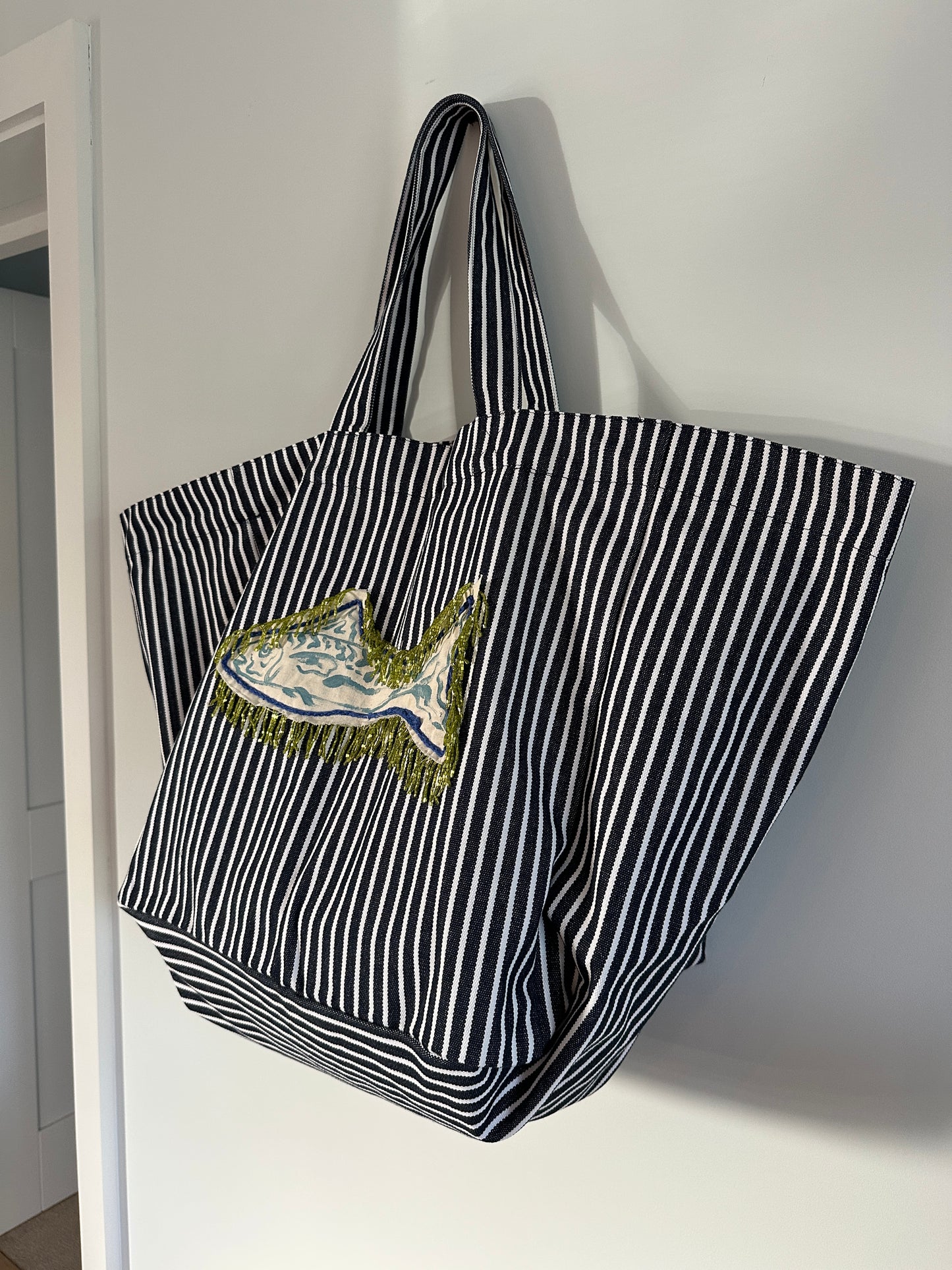 Fringed Fish Beach Bag ~ 6